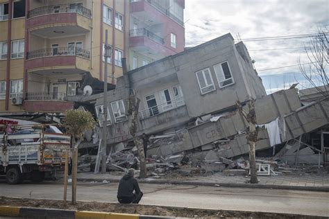 K­a­h­r­a­m­a­n­m­a­r­a­ş­ ­y­i­n­e­ ­s­a­l­l­a­n­d­ı­ ­|­ ­S­o­n­ ­d­e­p­r­e­m­l­e­r­